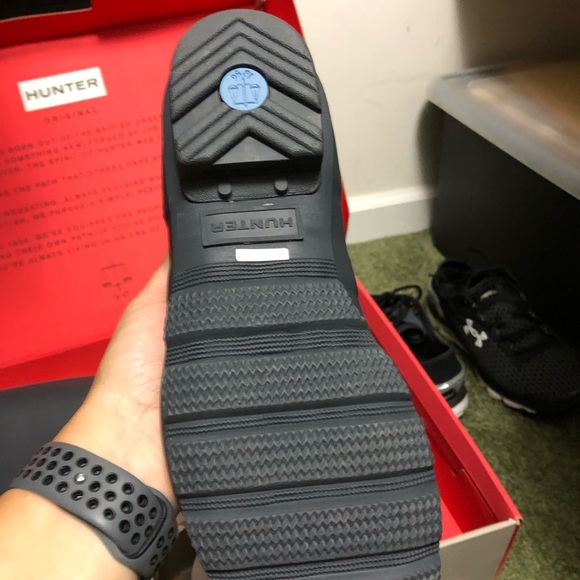 Women’s original talk hunter rain boots - Picture 2 of 3